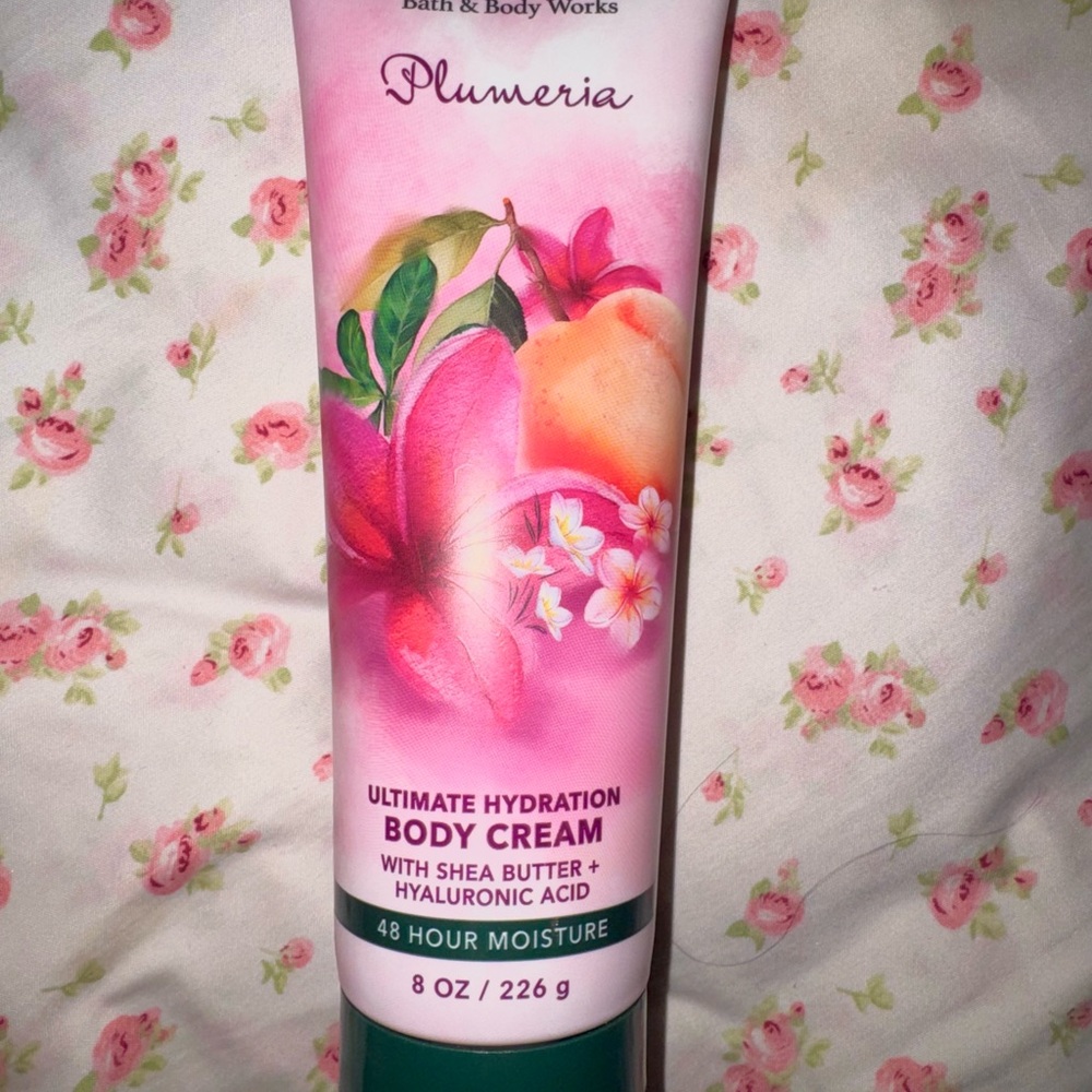 Bath & Body Works Plumeria Body Cream - Pink & Green
